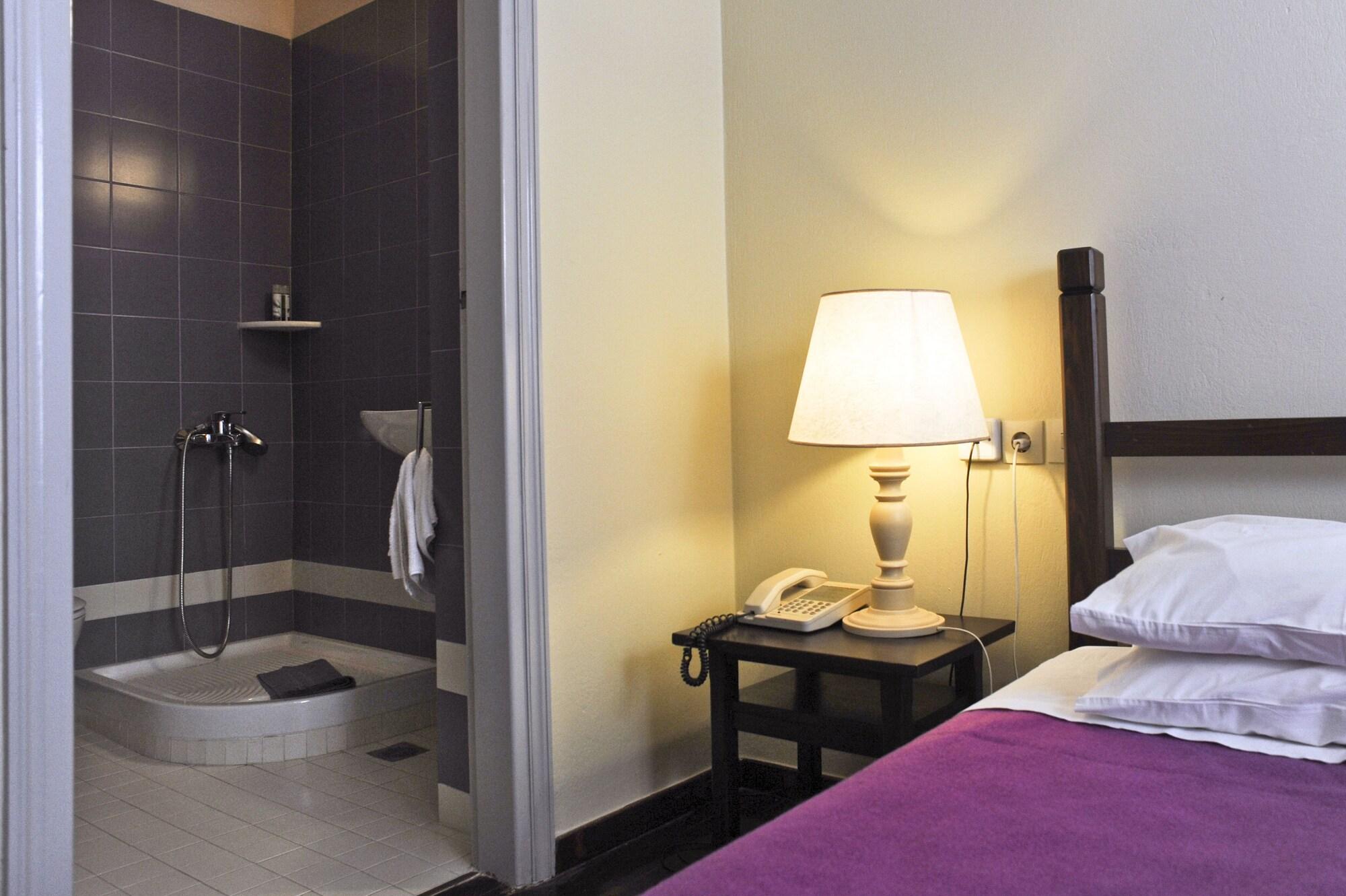 חאניה Doma Hotel מראה חיצוני תמונה