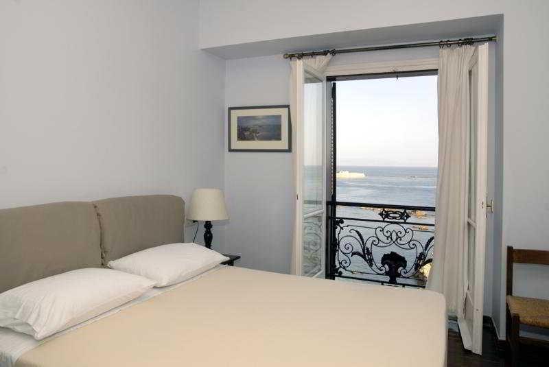 חאניה Doma Hotel מראה חיצוני תמונה