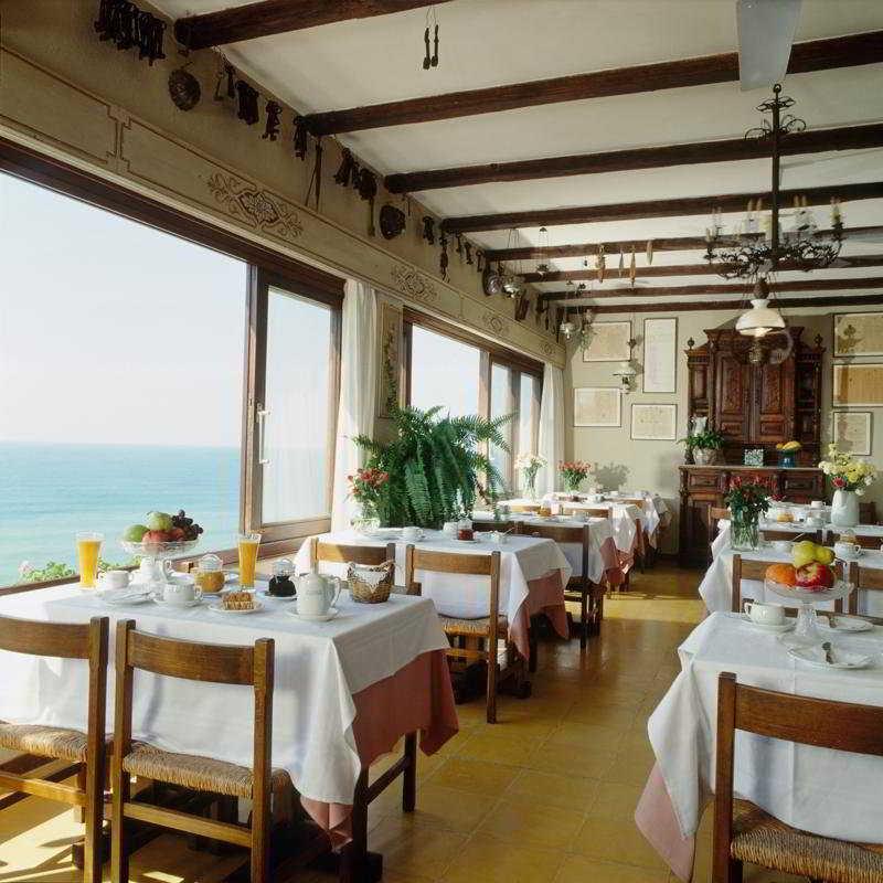 חאניה Doma Hotel מראה חיצוני תמונה